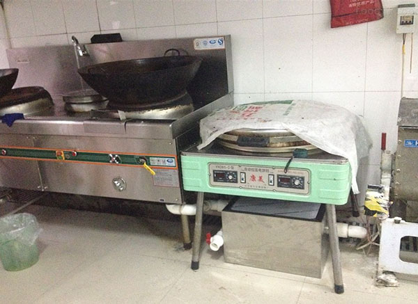 廚房設(shè)備案例